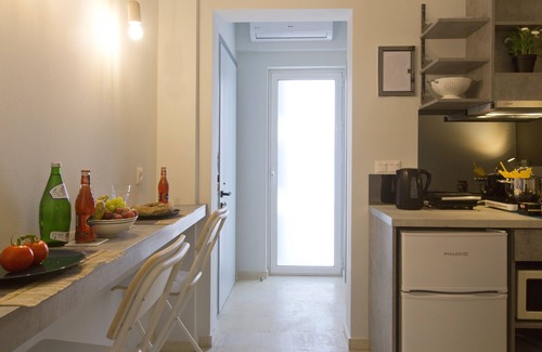 Old Town Hotel | ANNUNZIATA URBAN SUITES by LOC HOSPITALITY