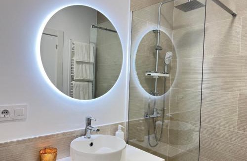 Torrelavega Apartment | Ansar Suite
