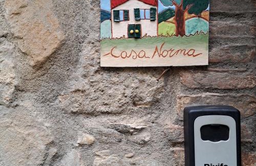 Seggiano Apartment | antica abitazione con vista montagna Casa Norma