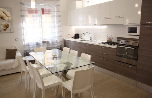 Cittadella Apartment | Antica Loggia: Full comfort in the historic center area