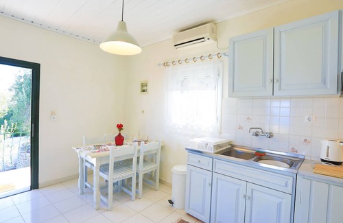 Koutsi Apartment | Antigoni Villa Ena: Shared pool, stunning views, A/C