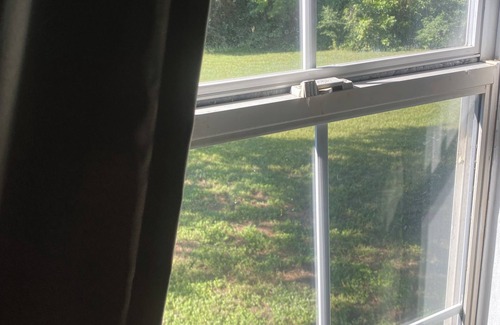 Bellville Cottage | Antique Countryside Cottage, privacy and comfort, but close enough to Everything