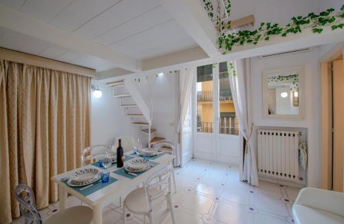 Sant'Agnello Apartment | AntonelloApartments - La casa del pozzo