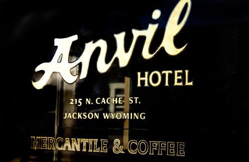 Jackson Hole Hotel | Anvil Hotel