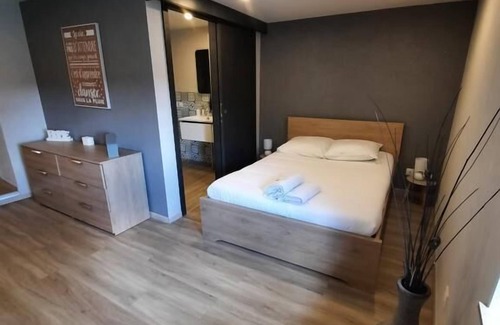 Verdun Apartment | AP7 - APARTMENT 2 PERSONS GITE CHEZ THOMAS ET JOHN "AP7