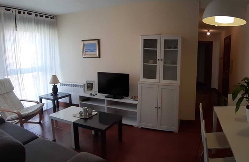 San Vicente de la Barquera House | Apartment on the beach of Meron