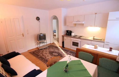 Scheffau am Wilden Kaiser Apartment | Apartment in Scheffaui near Ski Slopes