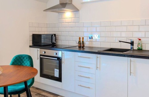 Amesbury Apartment | Aparotel Stonehenge Amesbury - 1st Floor Apt