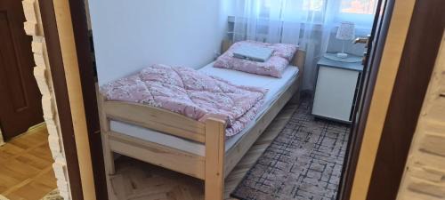 Starachowice Apartment | Apartament 3 pokoje 8-go maja