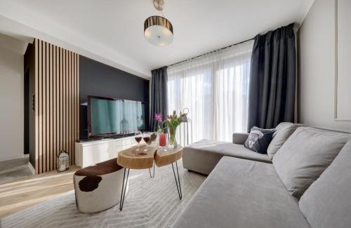 Katowice Apartment | Apartament Heaven 115 m2 -3 eleganckie sypialnie ,kominek i wanna w sypialni