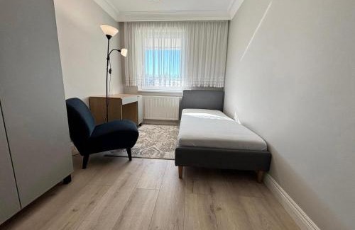 Bialystok Apartment | Apartament komfortowy z dwoma sypialniami i balkonem