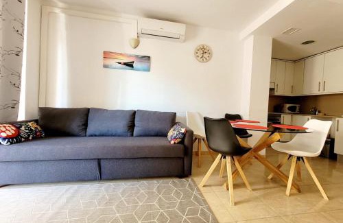 Lloret Town Center Apartment | Apartament Lloret de Mar with terrace