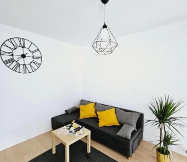 Nowe Miasto Apartment | Apartament Malta & basen ,kort tenisowy w cenie