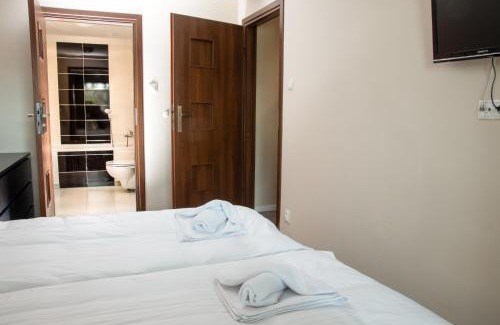 Olsztynek Apartment | APARTAMENT PERŁA A11 NAD PIĘKNYM JEZIOREM PLUSZNE