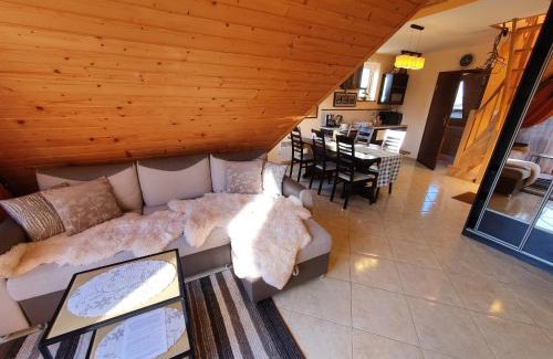 Koscielisko Apartment | Apartament Pomarańczowy z basenem i sauną