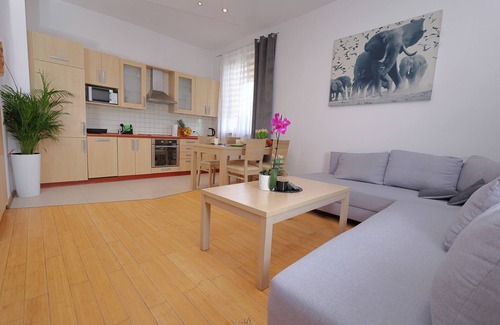 Opole Apartment | Apartament Słoneczny 5 (VAT invoice) with parking