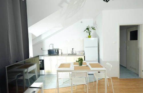 Opole Apartment | Apartament Słoneczny 7 (VAT invoice) with parking