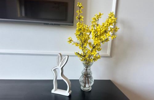Lodz Apartment | Apartament Złotowłosa na Fuzji, Parking podziemny GRATIS ! Klimatyzacja, Wejście na KOD, WiFi, FV