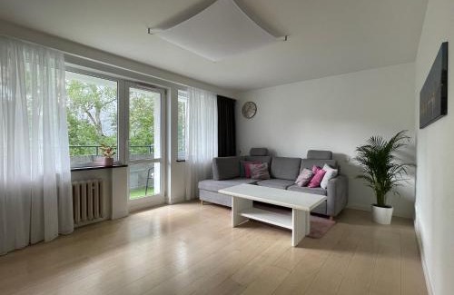 Sopot Apartment | Apartament Zielono za Oknem z dużym balkonem