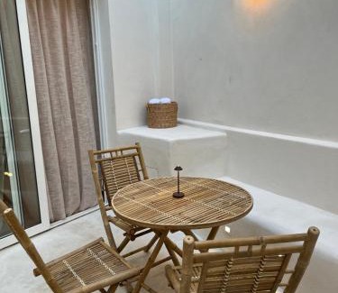 Torrefiel Apartment | Apartamento acogedor frente a Plaza de la Iglesia