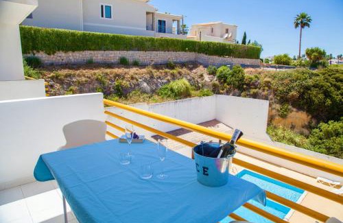 Carvoeiro Apartment | Apartamento Branco