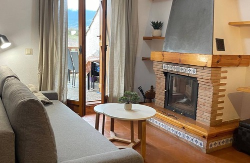 Jaca Apartment | APARTAMENTO CALLAU