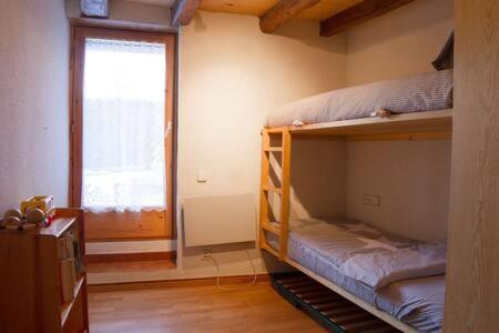 Das Apartment | Apartamento Can Serrat