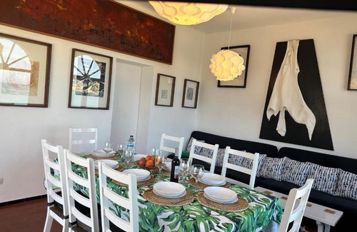 La Fosca Apartment | Apartamento con jardín a 11 metros de la playa. CG.