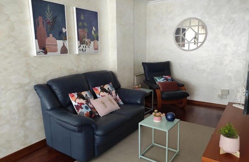 Ames Apartment | Apartamento en Bertamiráns PANGEA