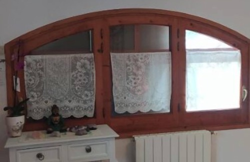 Santa Susanna House | Apartamento en Zona Tranquila con Vistas al mar