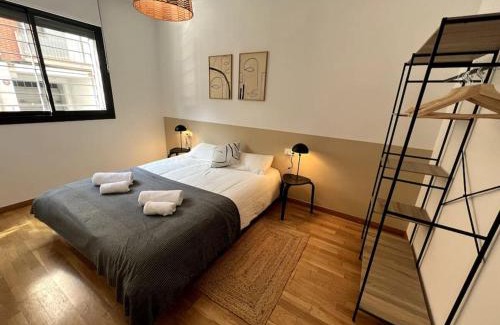 Terrassa Apartment | Apartamento entero con patio en Terrassa, Barcelona