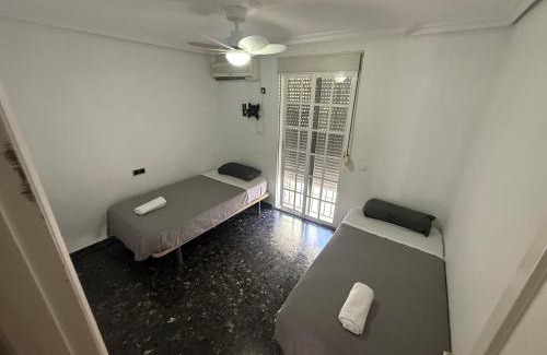 Este-Alcosa-Torreblanca Apartment | Apartamento Familiar