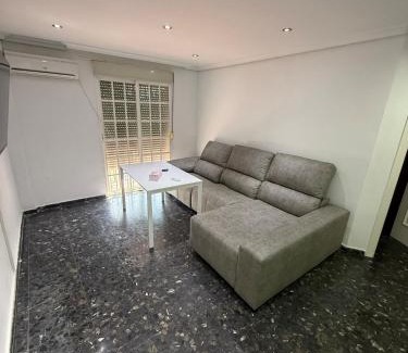 Este-Alcosa-Torreblanca Apartment | Apartamento Familiar
