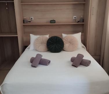 Tomares Apartment | Apartamento La Fuente 27