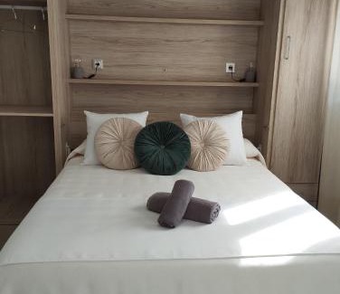 Tomares Apartment | Apartamento La Fuente 27