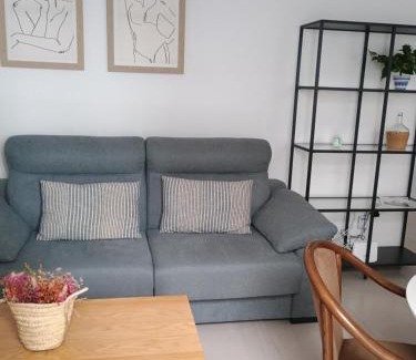 Triana Apartment | Apartamento Mensaque Triana, 2 dormitorios