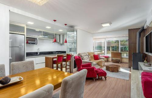 Vila Suica Apartment | Apartamento na Av Borges by Achei Gramado