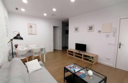 Badalona Apartment | Apartamento PB 30min Sagrada Familia, 10 min playa