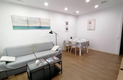 Badalona Apartment | Apartamento PB 30min Sagrada Familia, 10 min playa