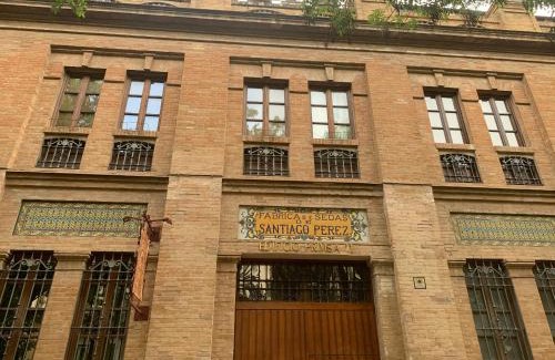 Cruz Roja-Capuchinos Apartment | Apartamento próximo al centro de 2 dormitorios con piscina