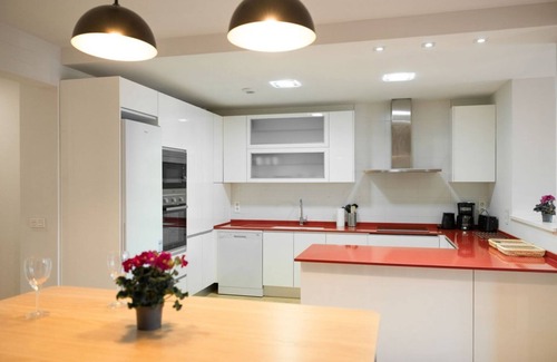 Trafalgar House | Apartamento Premium 2 Dormitorios 1 Baño con Balcón