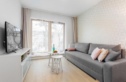 Srodmiescie Apartment | Apartamenty Black&White - Apartament Batory Five