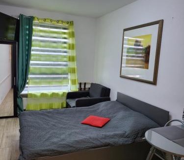 Bialoleka Apartment | Apartamenty GALERIA PÓŁNOCNA