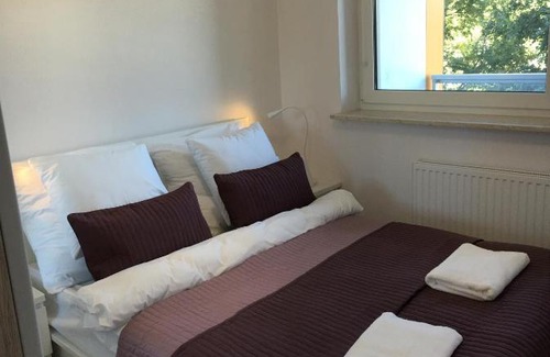 Bielany Apartment | Apartamenty Metro Słodowiec, free parking Żeromskiego 1 CMKP- 5 min