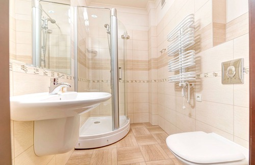 Jezyce Hotel | Apartamenty Retro