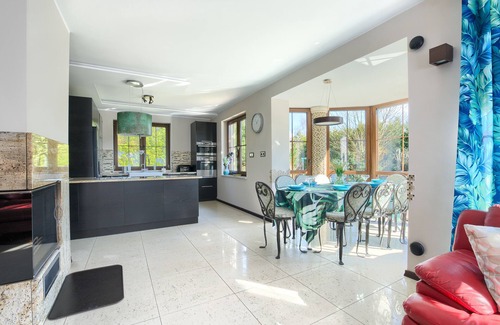 gmina Bedzino House | Apartamenty Sun & Snow Podamirowo Prywatna Willa nad Jeziorem Jamno