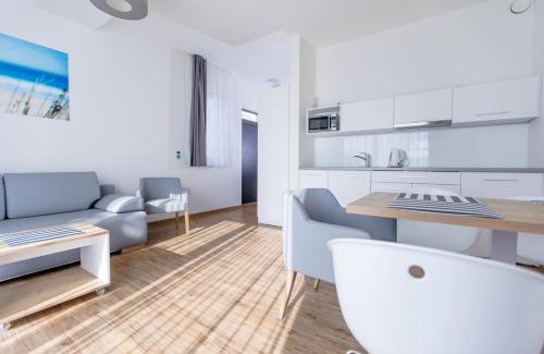 Rewal Apartment | Apartamenty Villa Baltica Rewal - jacuzzi na dachu, wi-fi, parking w cenie