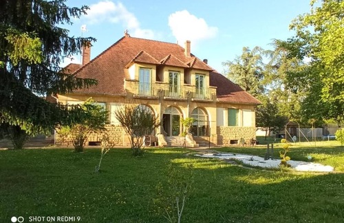 Saint-Germain-et-Mons Apartment | Apartement 4 Personnes , Chez L'habitant