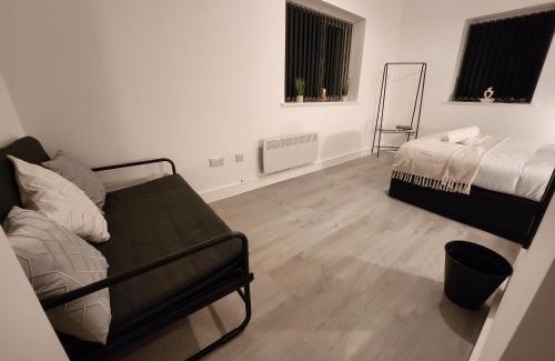 Grangetown Apartment | ApartHotel Flat 1 - 10 min to centre by Property Promise