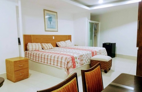 Reparto Aguedita Hotel | Aparthotel La Casona Dorada 1